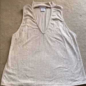 Deep V neck turtle top